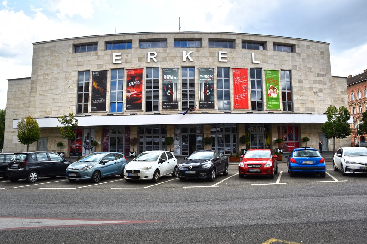 Új színházat hoz létre a kormány az Erkel Színház helyén