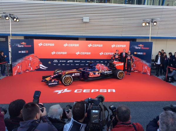 Itt a legfiatalabb Forma-1-es pilótáknak készített Toro Rosso