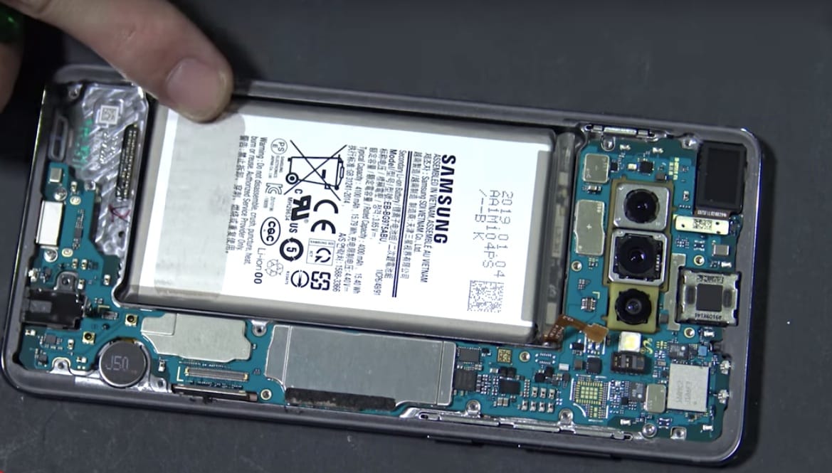 Már jövőre jöhet a Samsung akkuja, amellyel hetekig bírja a telefon egy feltöltéssel