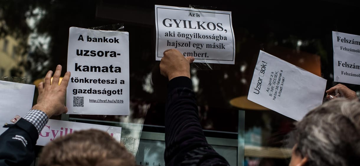Dráguló hitelek, kifutó kedvezmények: cudar világ jöhet az adósoknak