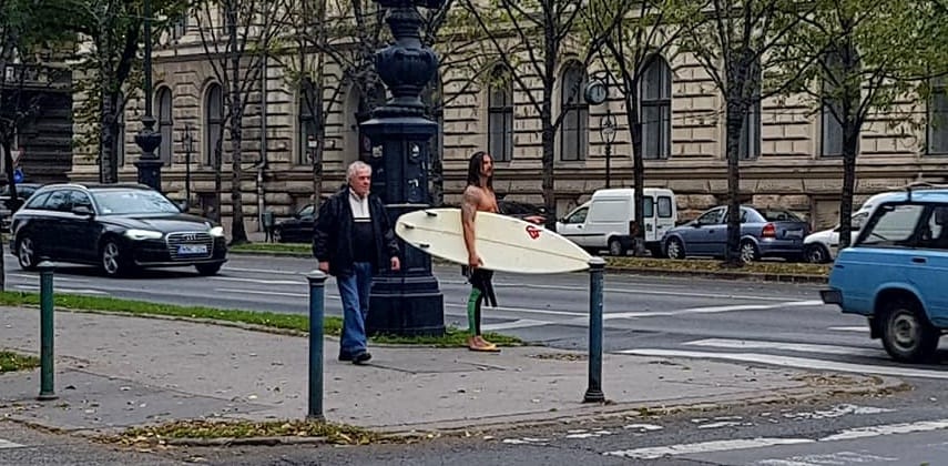 A nap kérdése: hol van a legjobb hullám az Andrássyn?