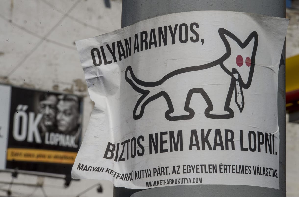 A villanyoszlopokról is kiszorulhat az ellenzék