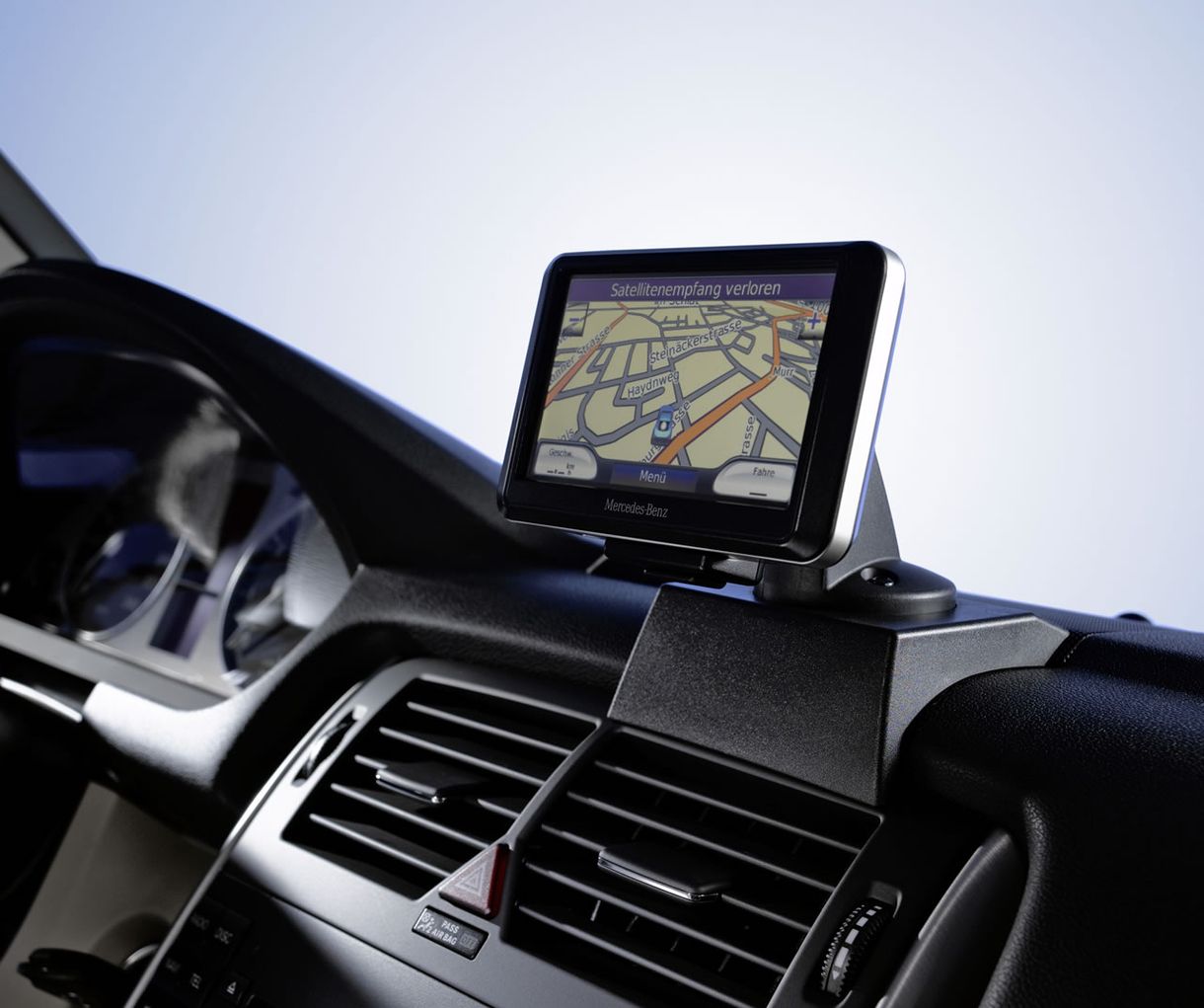 Kartellgyanú: tizenegy GPS-cég ellen indított eljárást a versenyhivatal