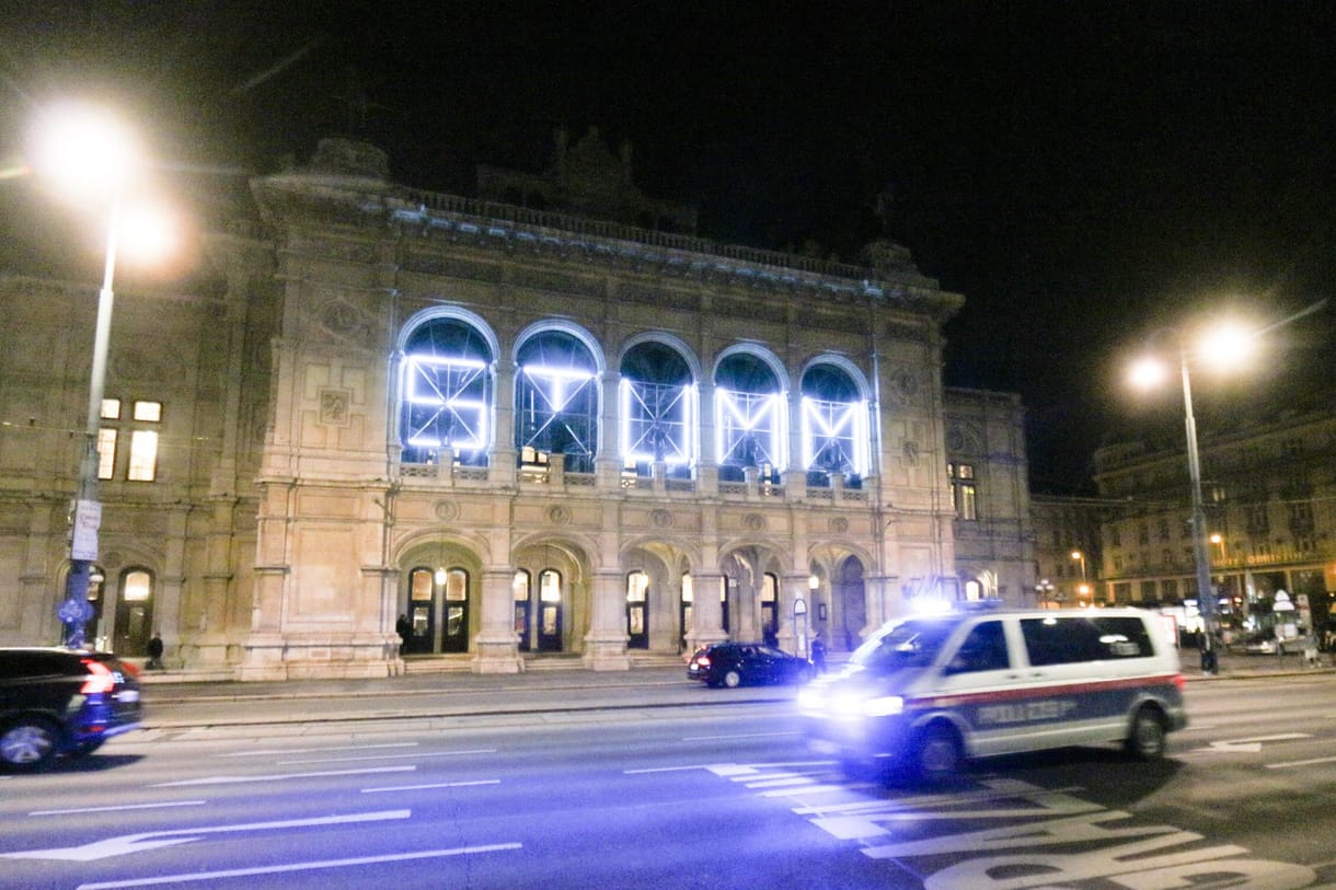 16 éves fiatalnak is köze lehet a bécsi terrortámadáshoz