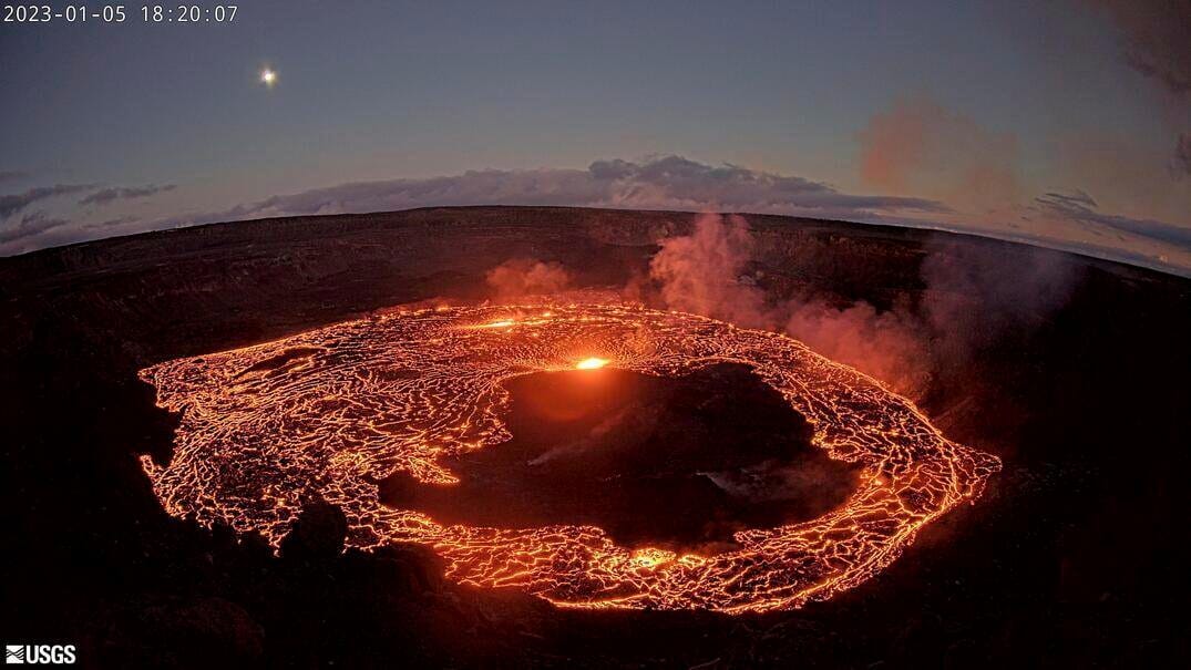 Látványos videón és képeken, ahogy újra kitört a Kilauea vulkán
