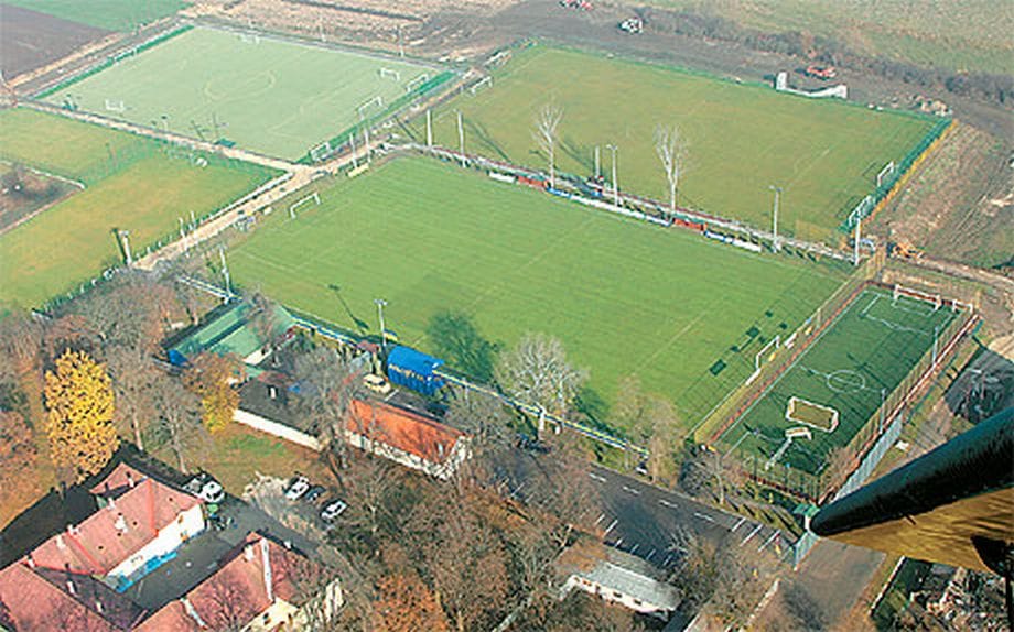 Részvénytársaságba szervezné a kormány a sportingatlanokat