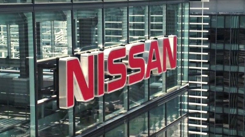 Húszezer embert bocsát el a Nissan