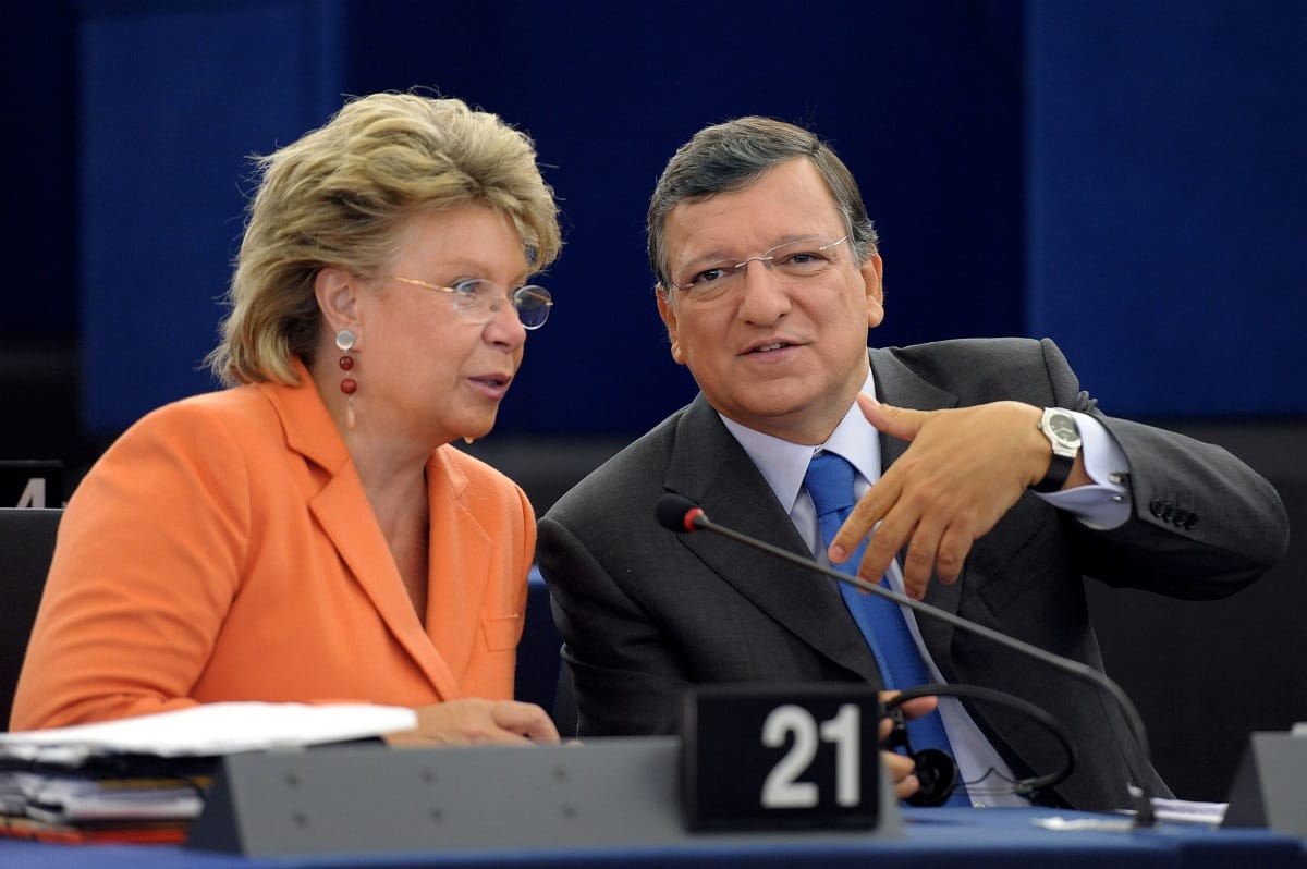 Reding: A kivándorlók dolgozni akarnak