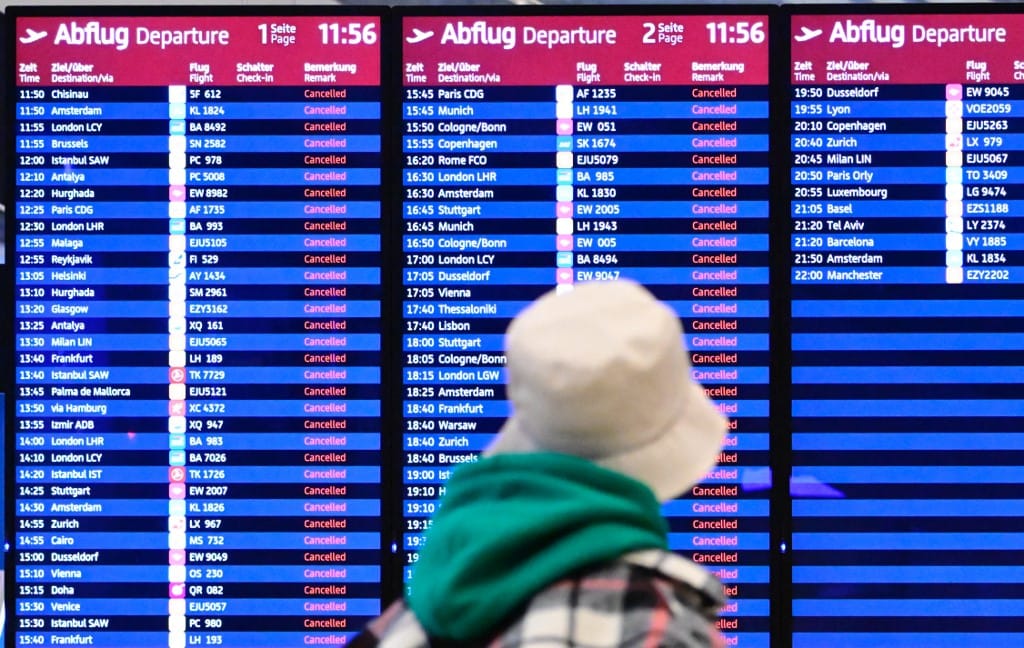 Több száz járatot töröltek a német repülőtéri sztrájkok miatt – fotók