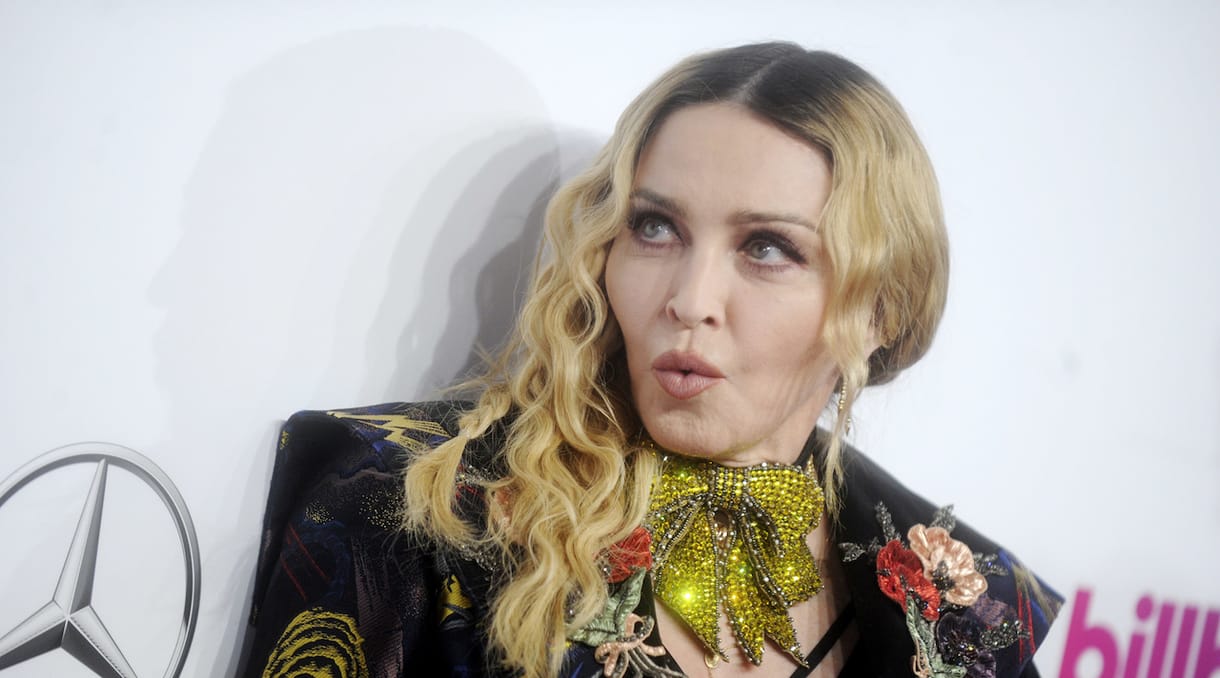 Együtt látható Madonna összes gyereke az ünnepi videón