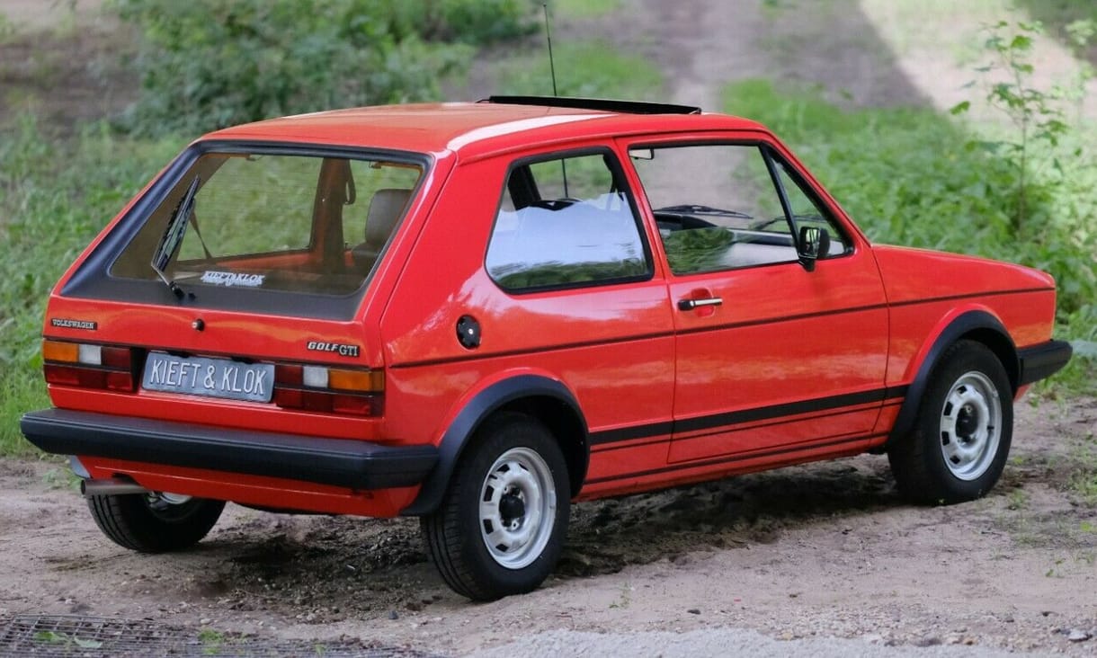 Mintha új lenne ez 12,5 millió forintos 37 éves VW Golf GTI