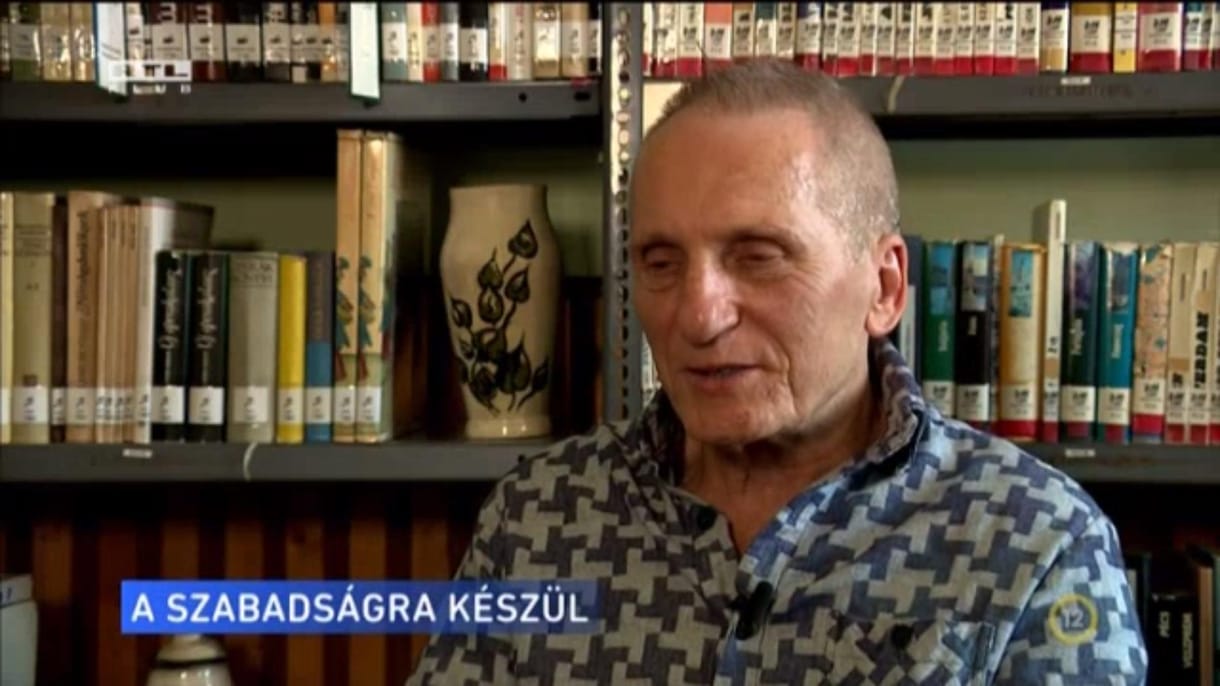 Vesekővel műtötték, pár hét múlva akár szabadulhat a skálás gyilkos