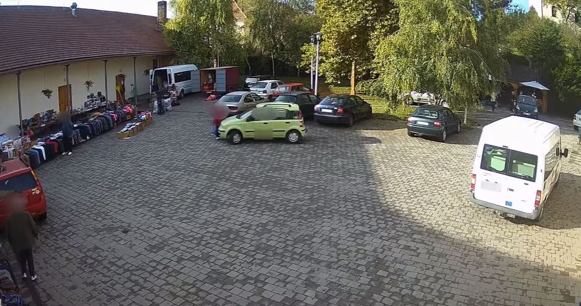 Elütött egy 81 éves nőt, majd teljes nyugalomban továbbhajtott – videó