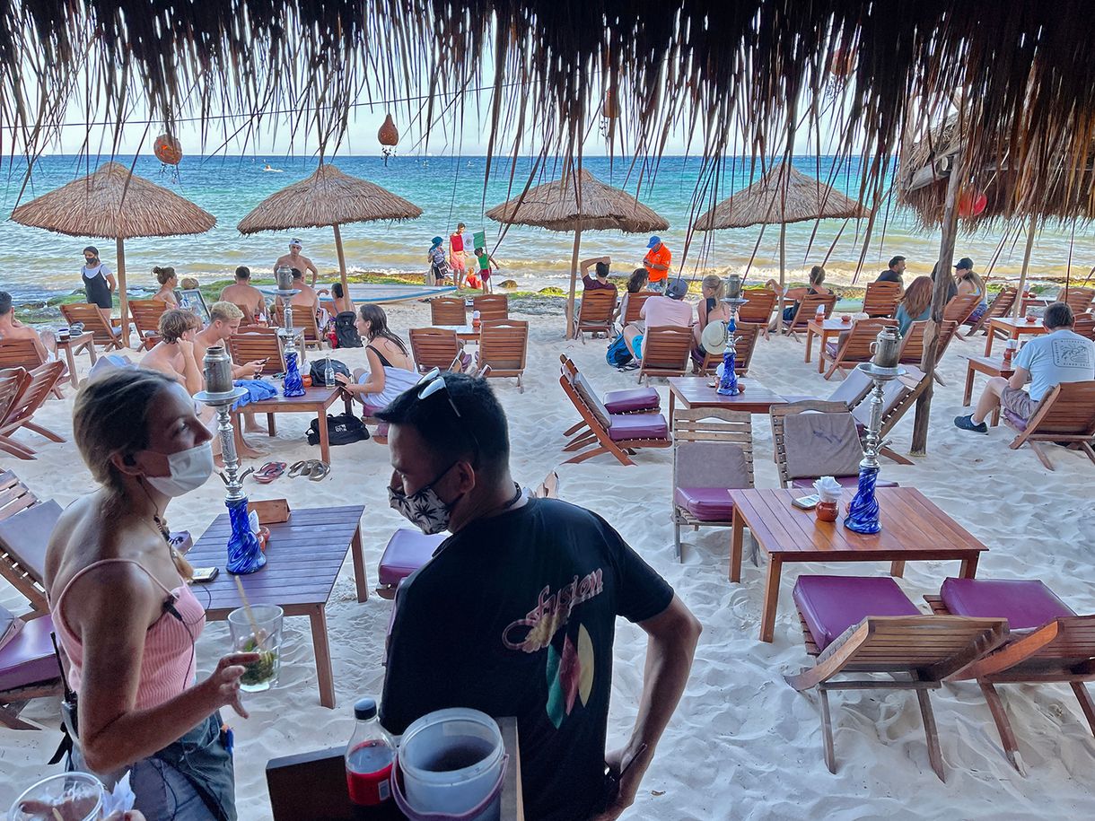 Éledezik a turizmus, az uniós vakcinaigazolvány pedig valódi áttörést hozhat