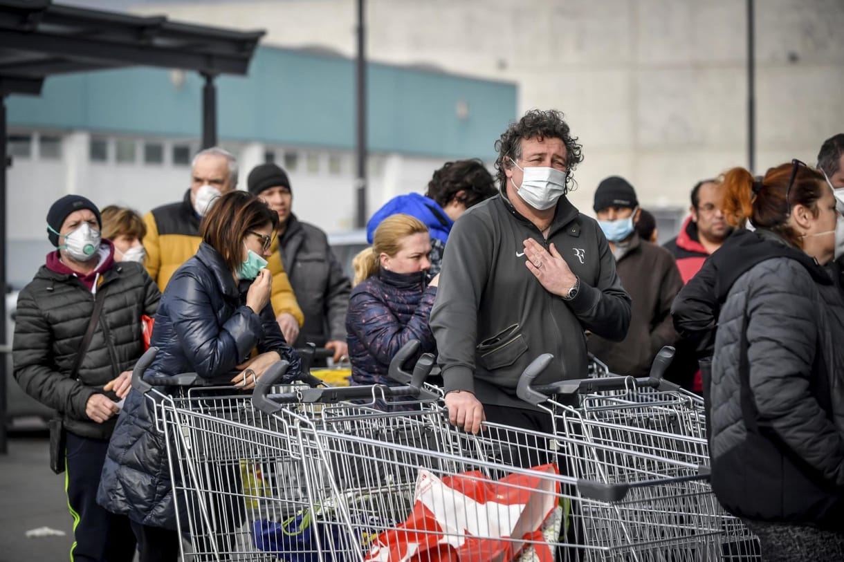 Megjelent a rendelet: így vásárolhatunk és intézhetjük ügyeinket hétfőtől