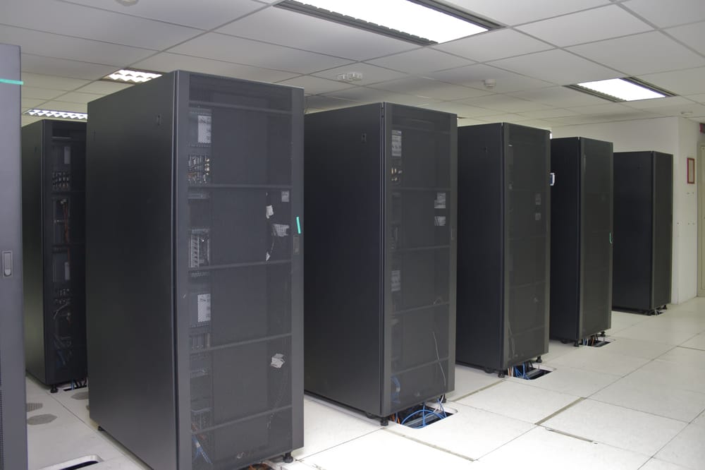 Továbbra is a HP és az IBM uralja a szerverpiacot