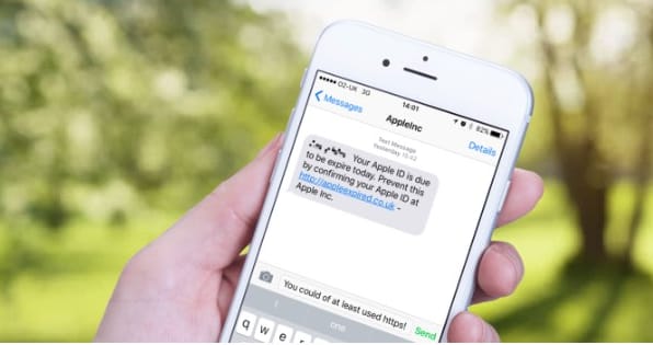 Nagyon pórul járhatott, aki komolyan vett egy SMS-t