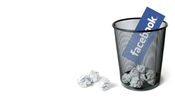Így törölheti magát a Facebookról anélkül, hogy elveszítené az emlékeit