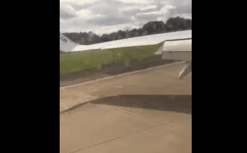 Kőkeményen landolt a Ryanair gépe - videó