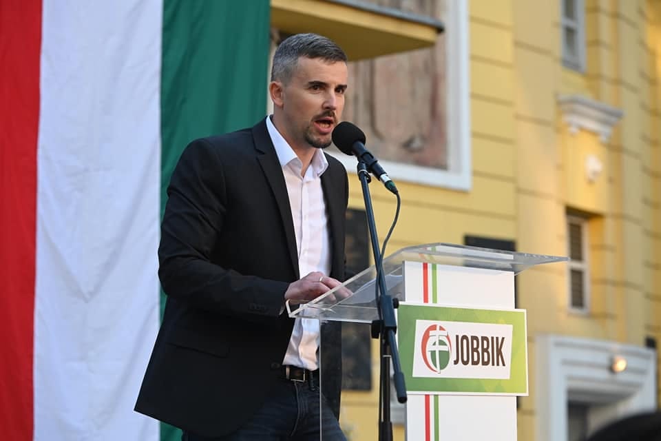 Jakab Péter: Egy jelölt, két lista