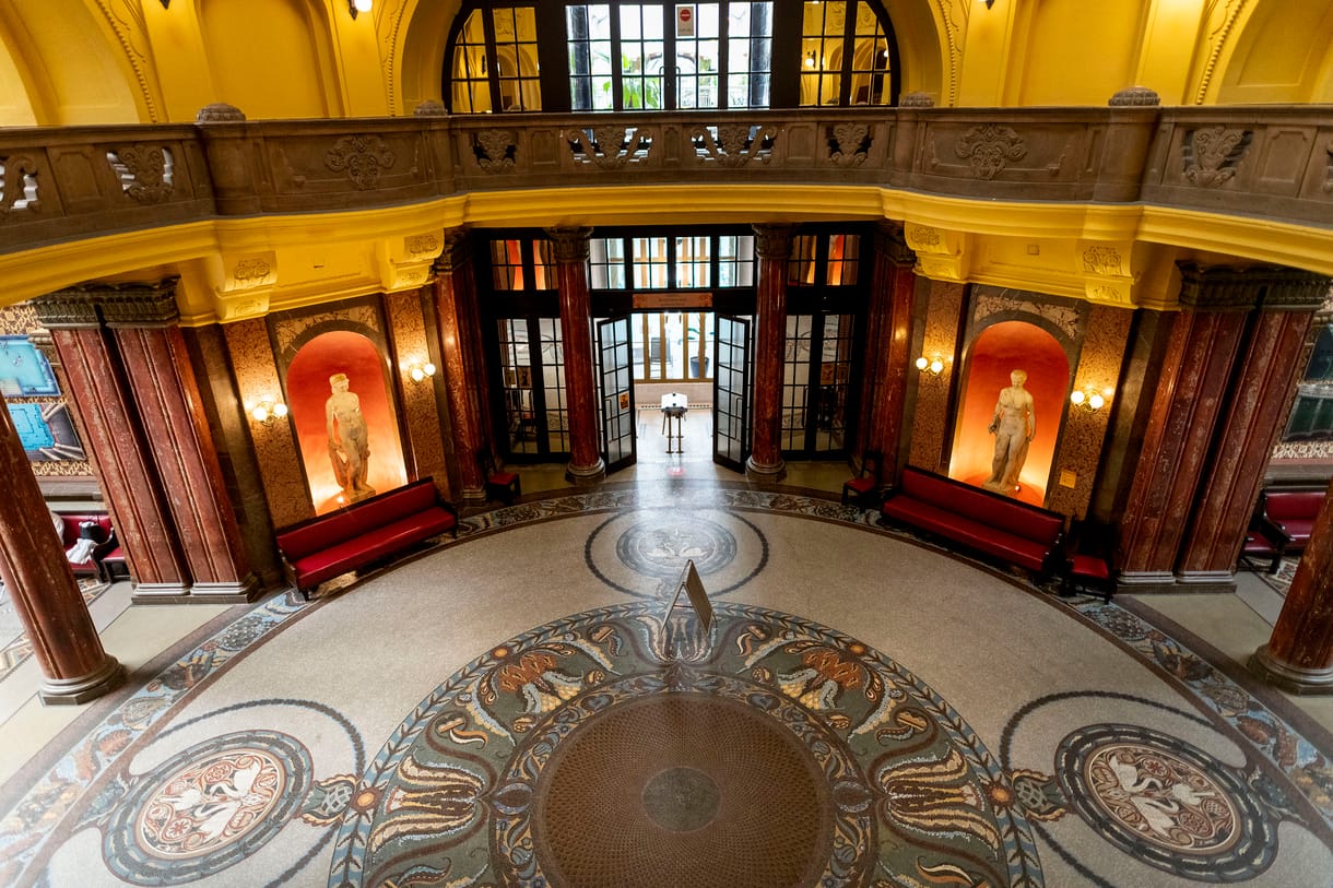 A Gellért fürdővel együtt lenne igazán nagy fogás Tiborcz Istvánnak a Gellért szálló