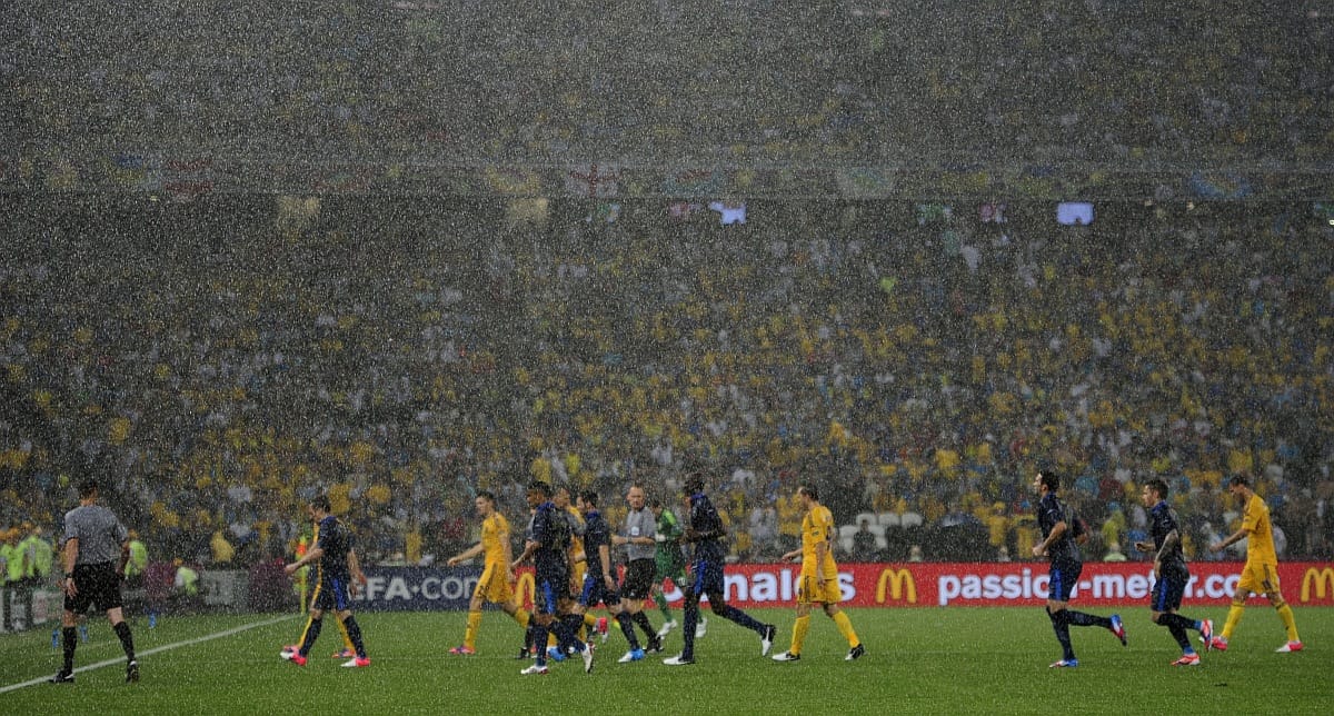 Félbeszakadt az ukrán-francia Eb-meccs 