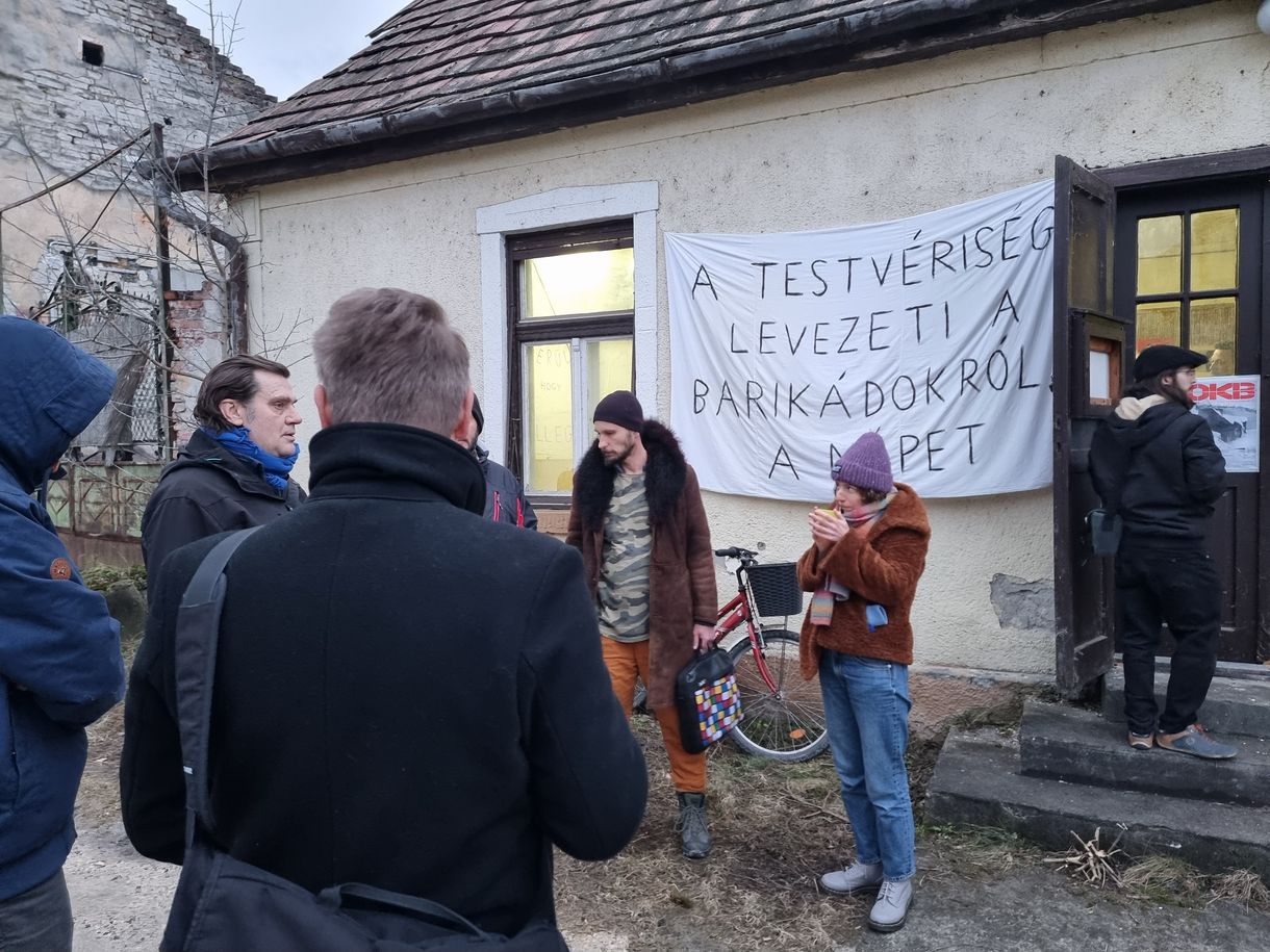 Aranybudi a magyar vidéken - Off Kijev Biennále