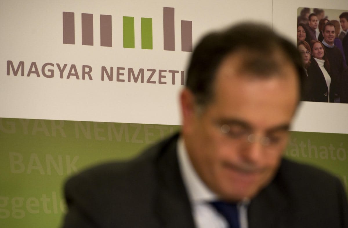 Elemzők: szóbeli intervenciót hajtott végre az MNB