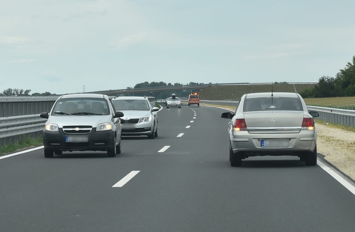 Miért nehéz jót tenni a magyar autósokkal?