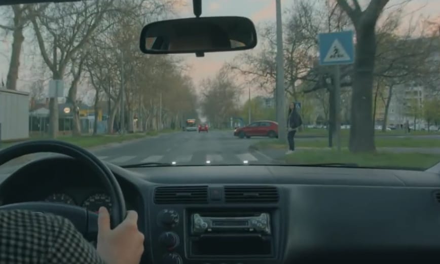 Okoszebra: újabb magyar városban tesznek a gyalogosok biztonságáért – videó