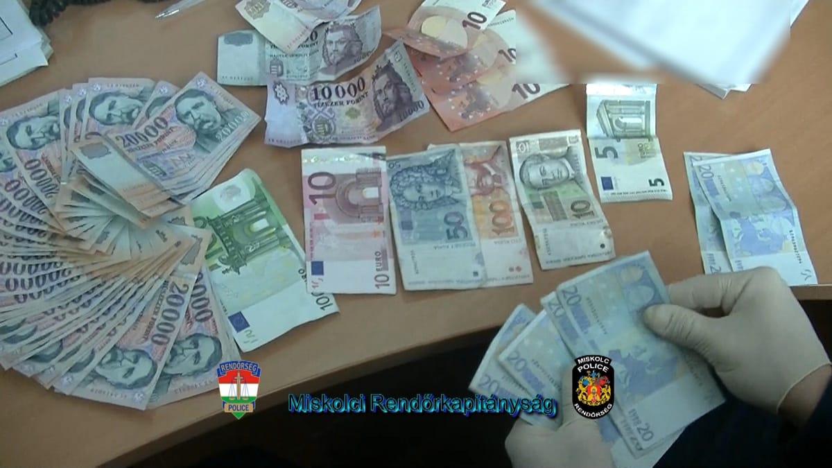 Így lépett meg a kerítésen át az ablakon kiugró miskolci betörő – videó
