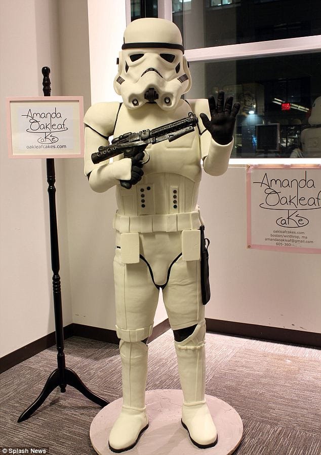A cukrászok és a Star Wars - Embernagyságú rohamgárdista-torta