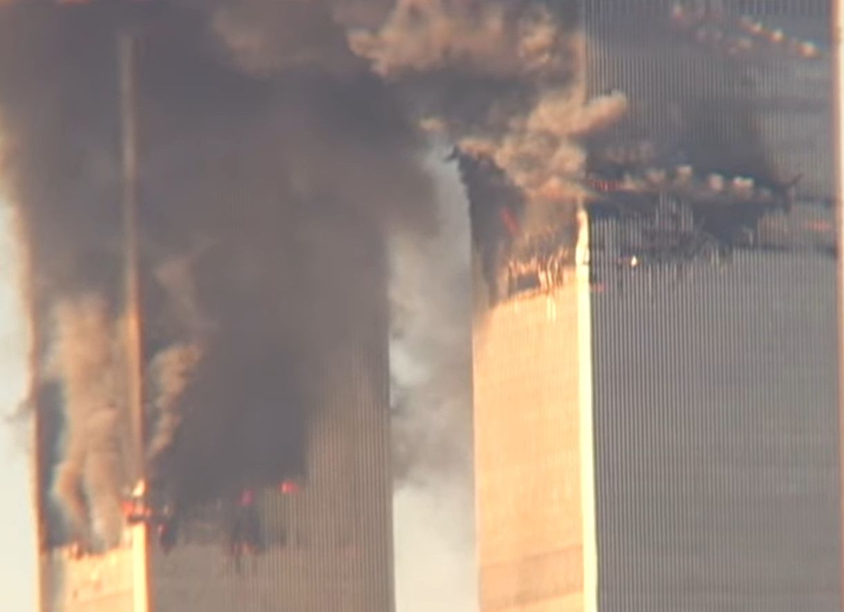 Eddig nem látott privát videót közöltek a WTC-tornyok összeomlásáról