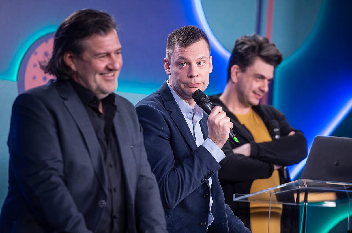Duma Aktuál: Kiszivárgott prezentáción minden, amit az oltáskáoszról tudni kell