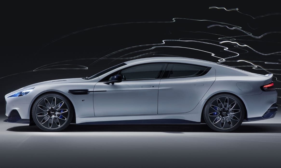 Itt az első elektromos Aston Martin, ami 610 lóerős lett