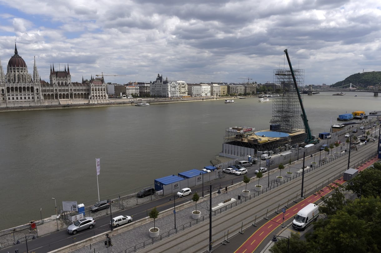 Megszűnik a tömegnyomor a Batthyány téren