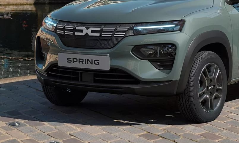 Az árcsökkenés után most drágult a Dacia apró villanyautója