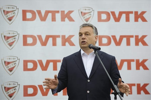 Orbán átadott egy újabb edzőközpontot