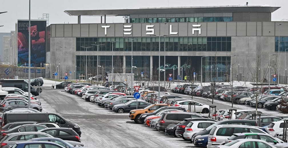 Leáll a Tesla németországi gyára