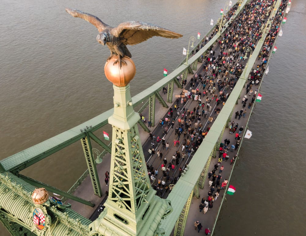 Orbán tanácsadójának tanácsa: utasítsa Palkovicsot, hogy tárgyaljon az SZFE-s diákokkal