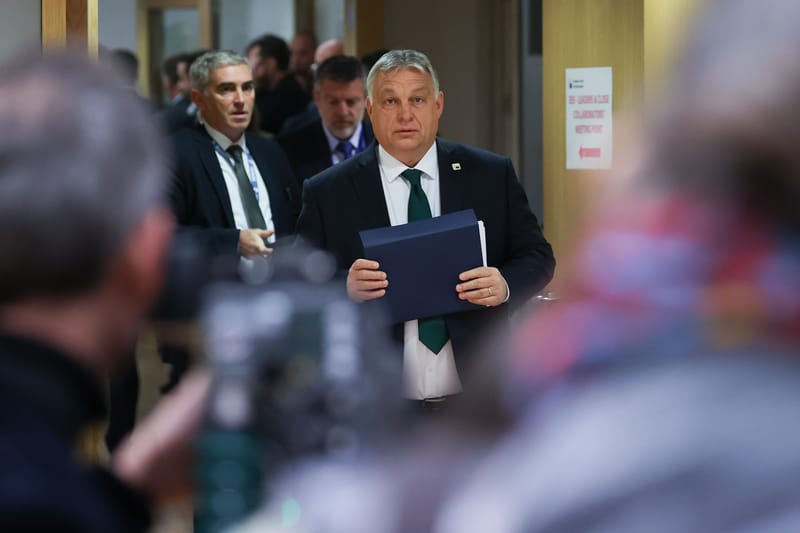 Megkezdődött az EU-csúcs: napirenden kívüli témák a főszerepben az állam- és kormányfők találkozóján