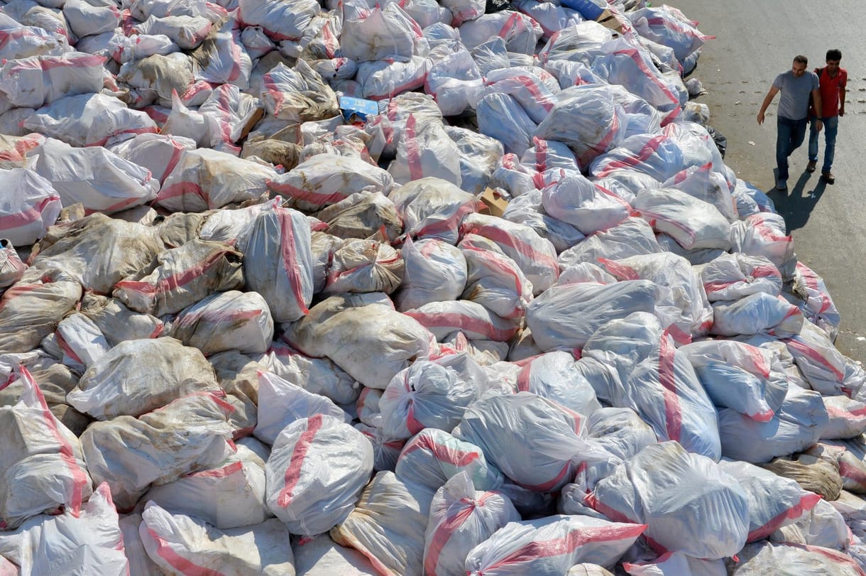Hegyekben áll a szemét Libanon fővárosában