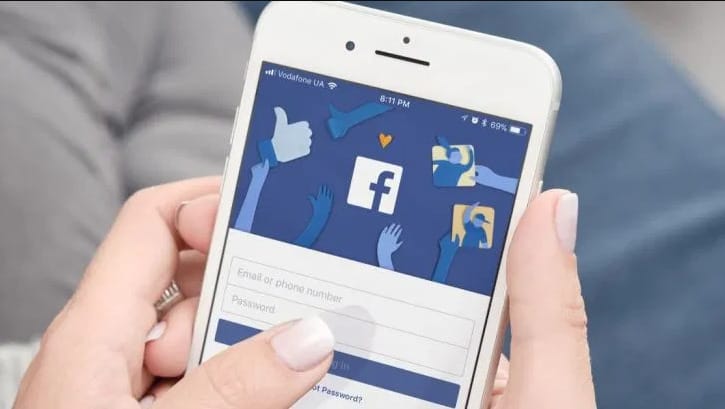 Új funkciók jönnek a Facebookra a koronavírus-járvány miatt