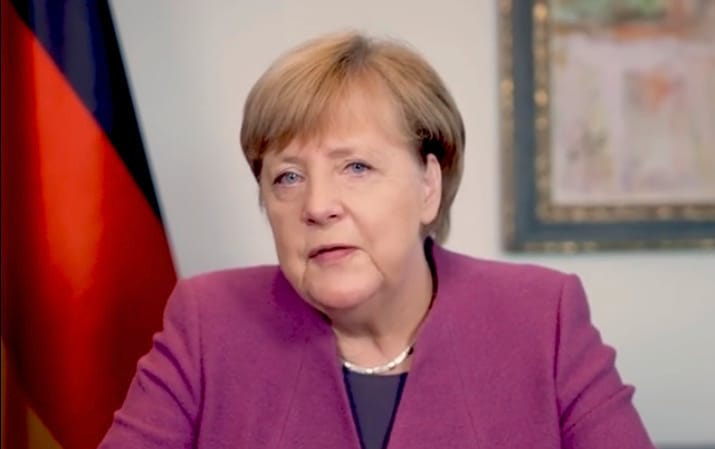 Angela Merkel elküldte utolsó kancellári videoüzenetét