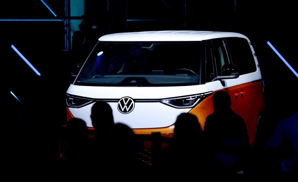Bejelentette a Volkswagen, mikor állítja le a benzines és dízelmotoros autói gyártását