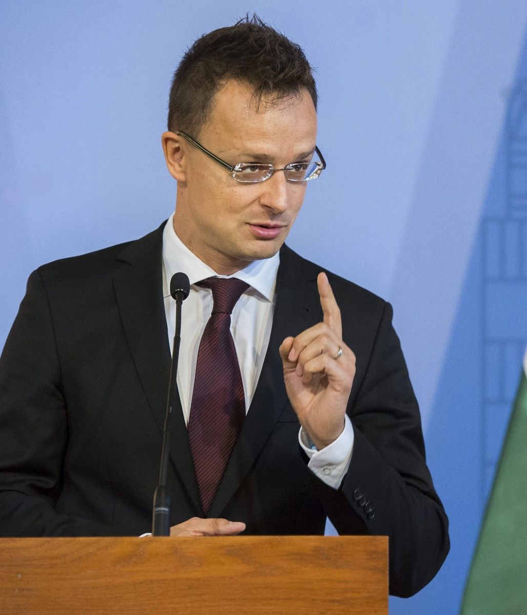 Szijjártó: van esély rá, hogy veszélybe kerülnek az arab kapcsolataink