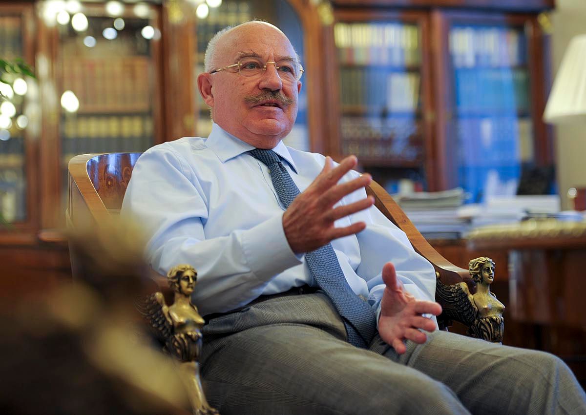 A Vegyépszer szerint nem ők bérelték a Martonyi által használt gépet
