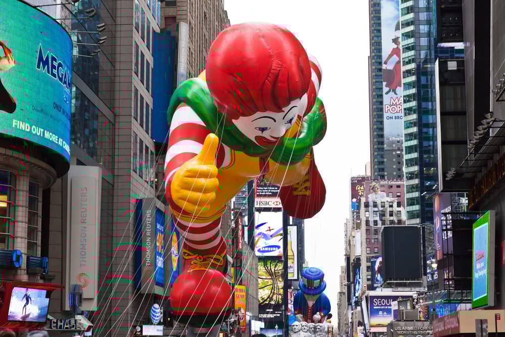 A McDonald’s papírjait shortolnák a profik