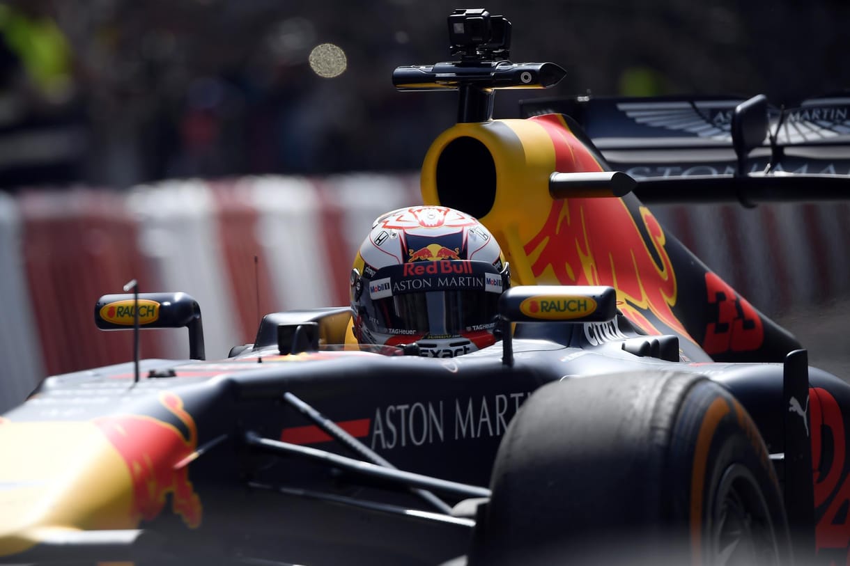 Verstappen előrébb ugrott a kanadai rajtrácson