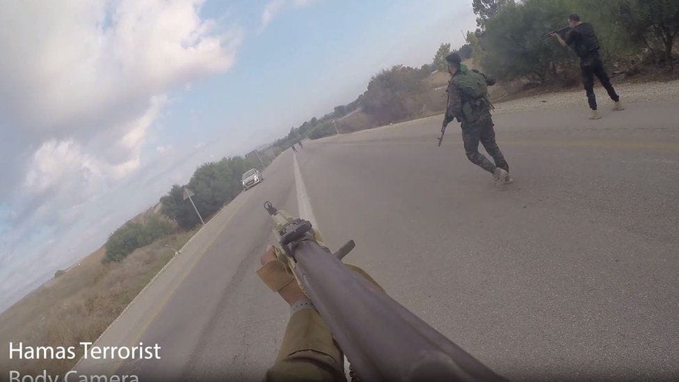 A CNN összegyűjtötte és térképre tette a terroristák saját felvételeit az izraeli mészárlásról